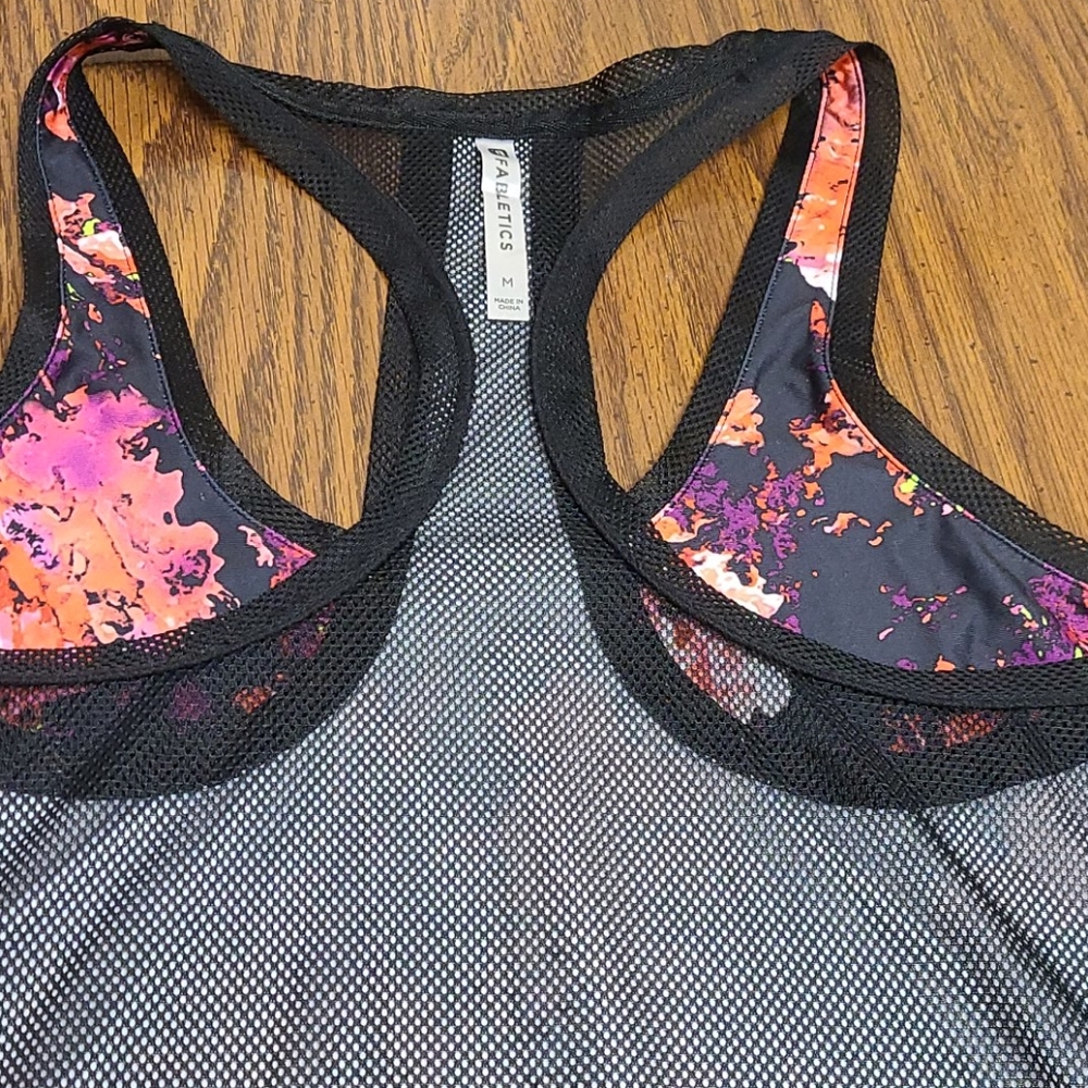 ❣️ 3/$25 Fabletics Tank Top - Picture 3 of 7